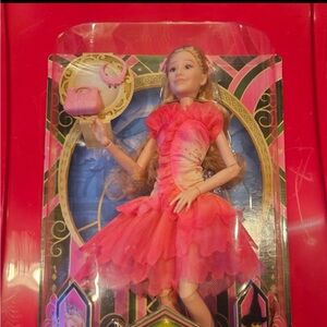 Wicked BNIB Galinda doll from Mattel. Hard to find!!